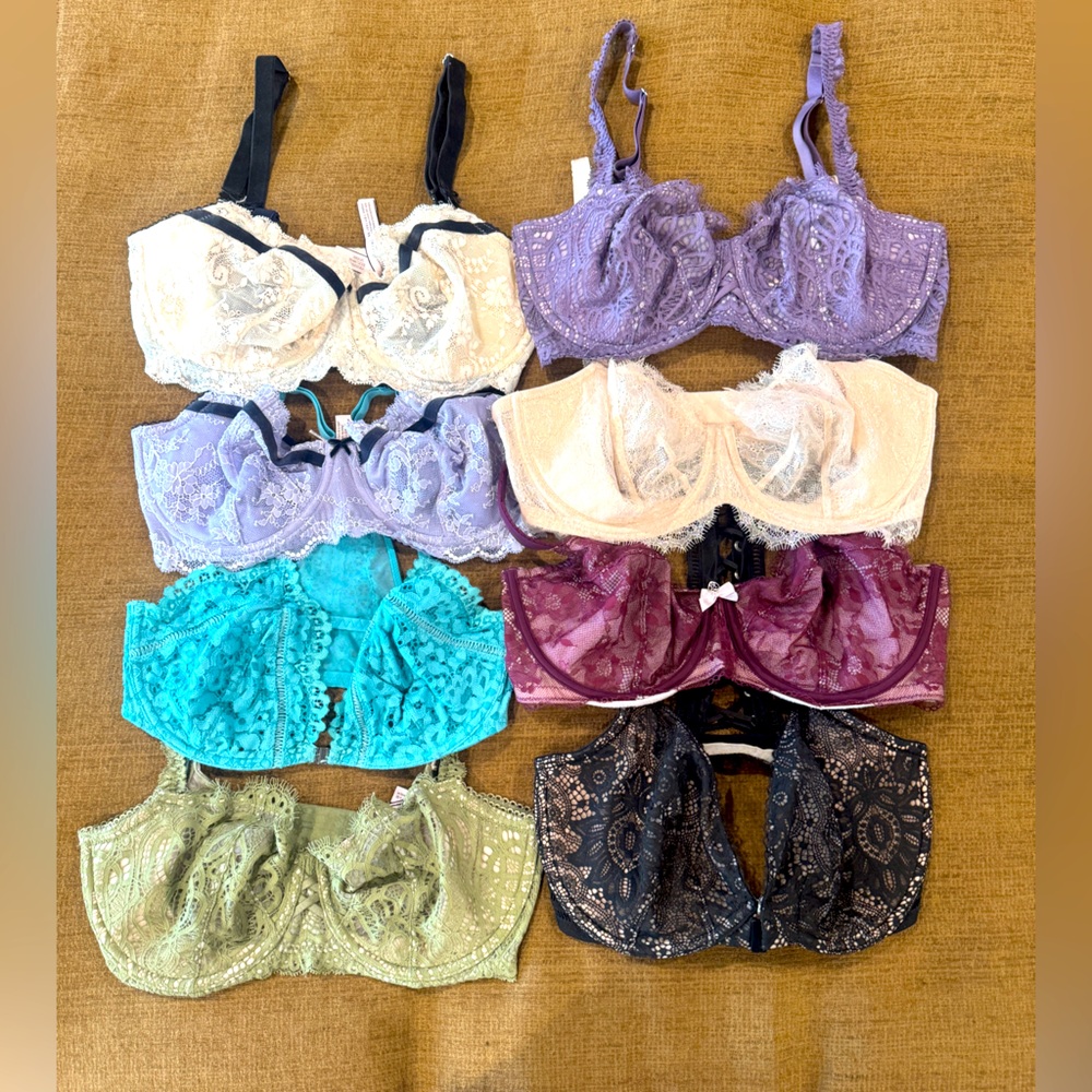 Victoria’s secrets bra bundle